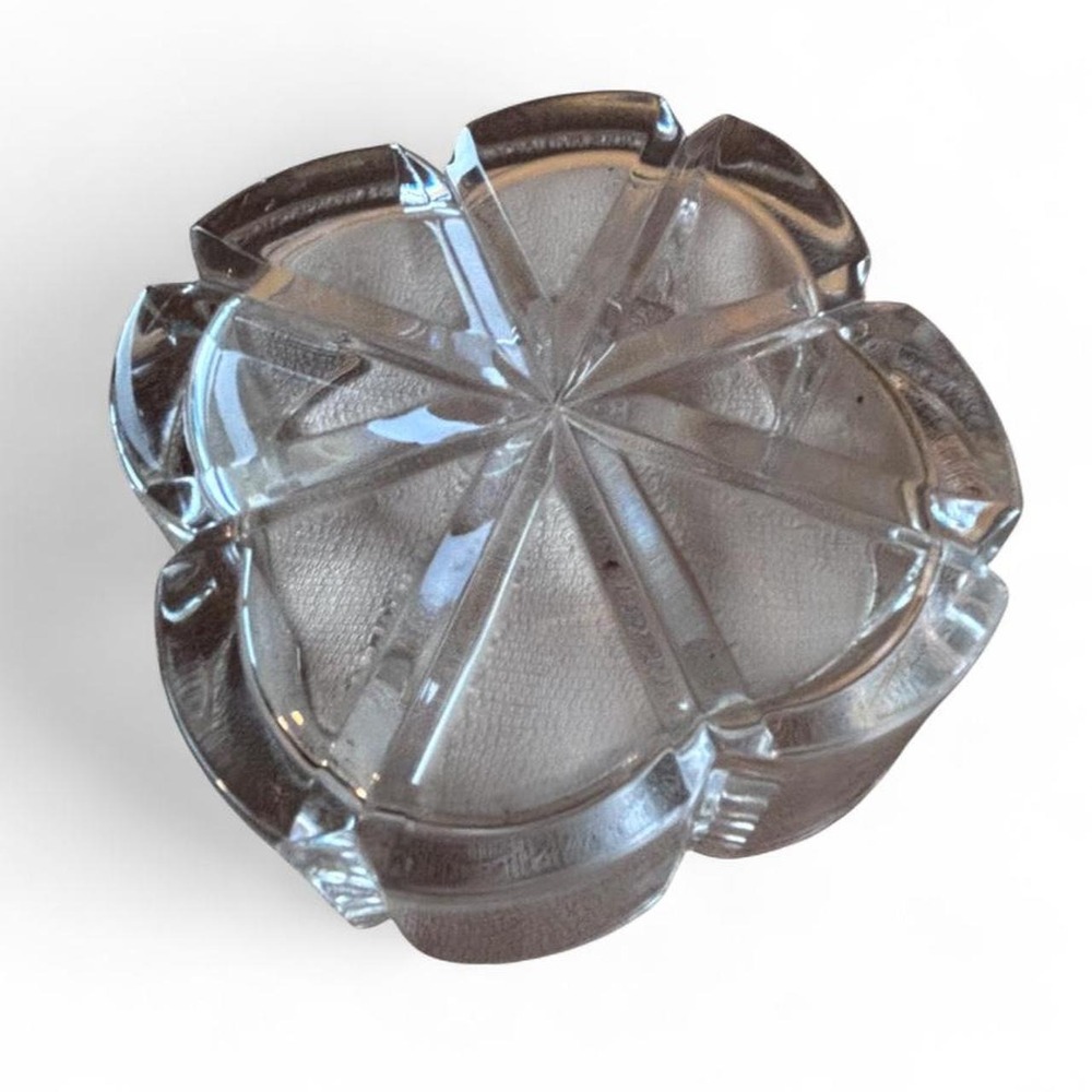 Vintage Clear Pressed Glass Flower Clover Trinket Candy Dish Bowl 4.5" Starburst - Picture 5 of 6